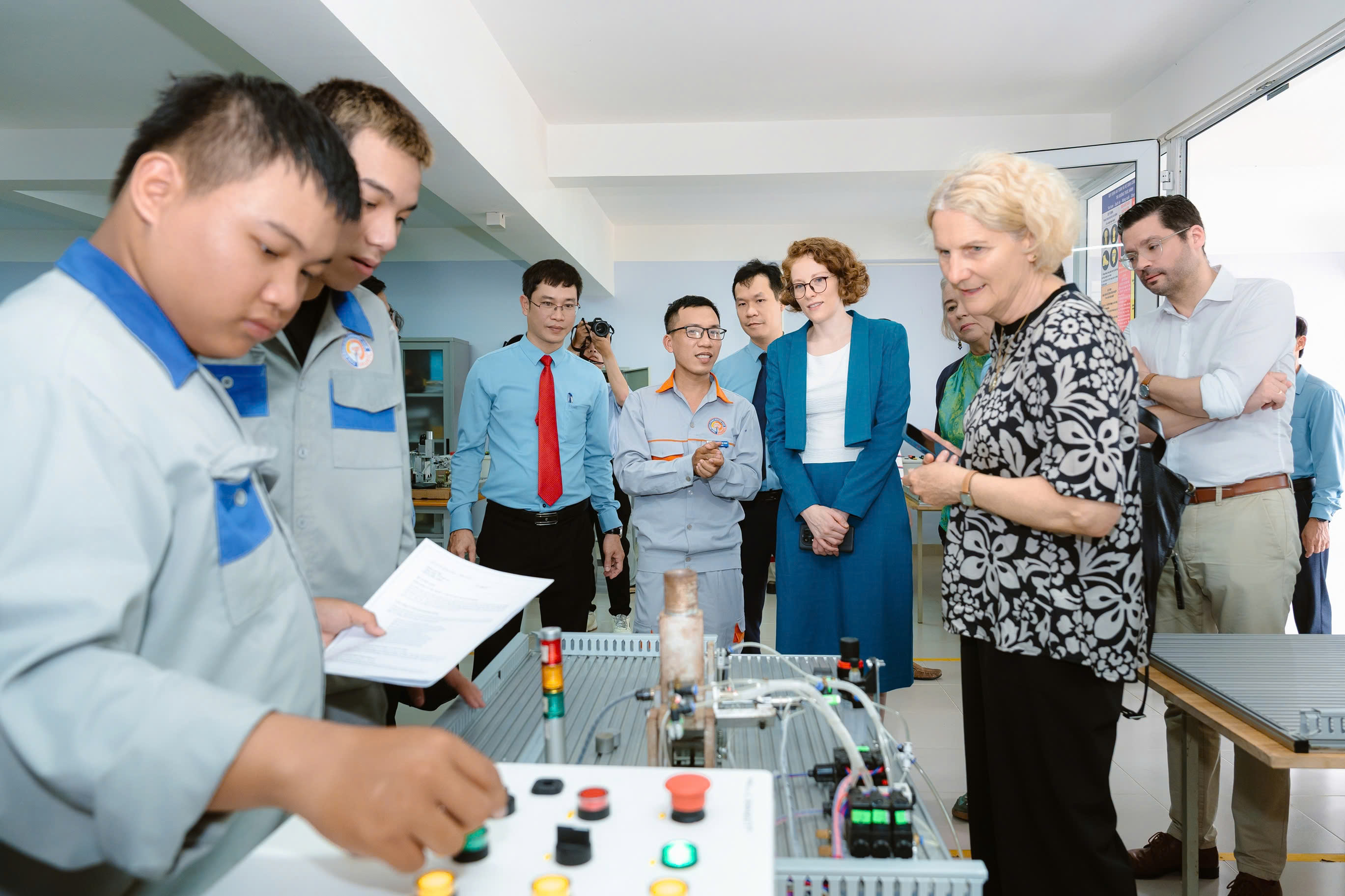 Deutschland unterstützt die Fortsetzung der qualitativen Berufsausbildung in Zentralvietnam nach Taifunen